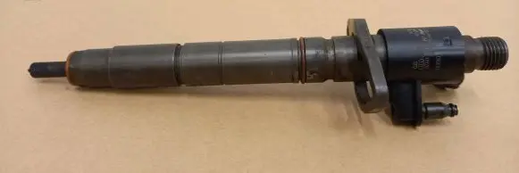 Land Rover Range Rover Sport L320 Fuel injector 9X2Q9K546DB F42EFD5028 0445116