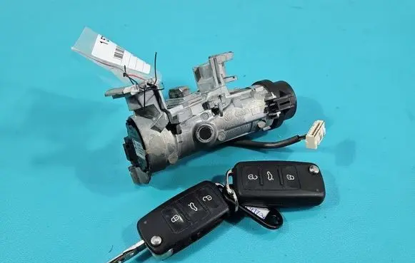 Volkswagen Golf VI Ignition lock IMPRK1578948