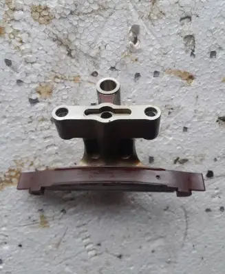 BMW 7 F01 F02 F03 F04 Slide rail for timing chain 7565243