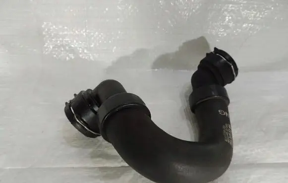 Opel Astra K Engine coolant pipe/hose 13373158