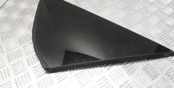 Toyota Prius (XW20) Rear vent window glass 
