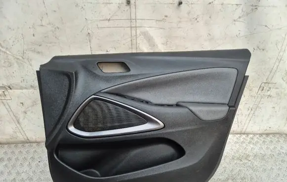 Opel Crossland X Front door card panel trim 39107853 OPX51008 1731824X