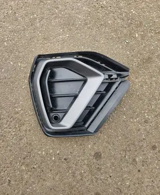 Audi Q3 F3 Front bumper lower grill 83A807681D AU3263 83A807681