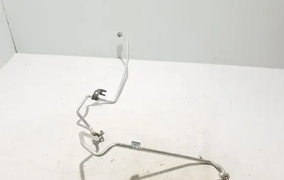 Air conditioning (A/C) pipe/hose