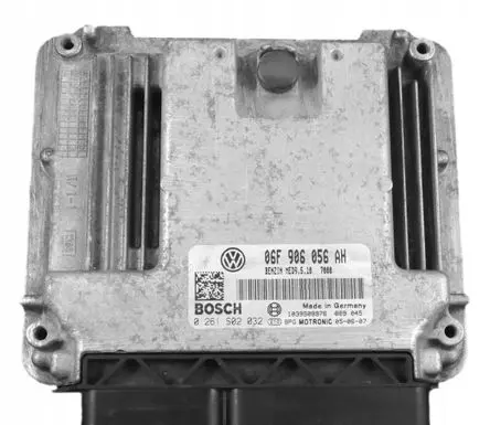 Skoda Octavia Mk2 (1Z) Engine control unit/module 06F906056AH