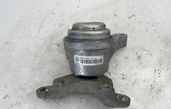 Ford Fusion II Engine mount bracket DS736F012AA BG9Z6038A