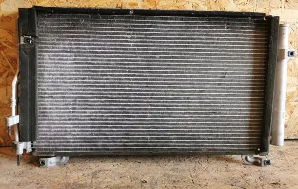 Hyundai Matrix A/C cooling radiator (condenser) ZK1A