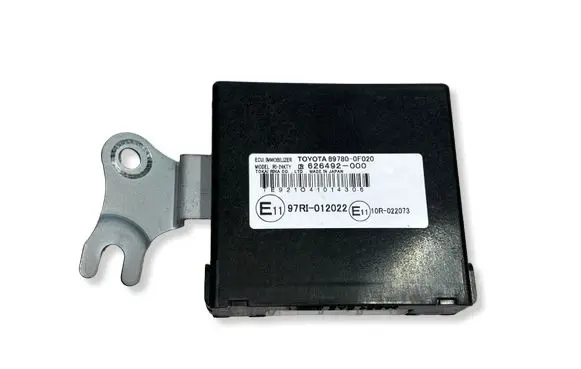 Toyota Corolla Verso AR10 Immobilizer control unit/module 897800F020