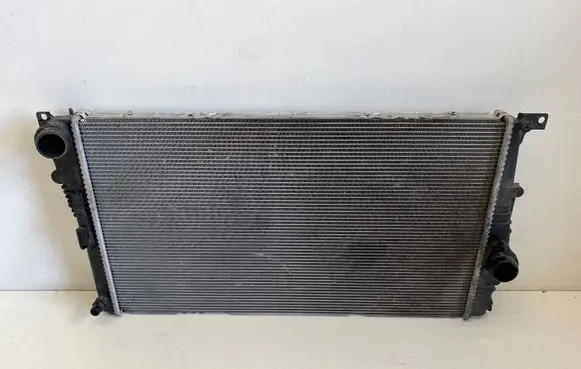 BMW 3 F30 F35 F31 Coolant radiator 7600523 17117600523
