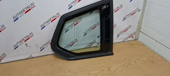 BMW X3 F25 Rear side window 7205628