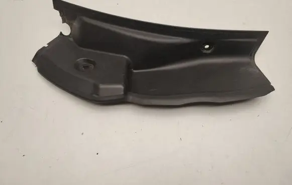 Mercedes-Benz ML W166 Other trunk/boot trim element A1666910308