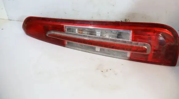 Ford C-MAX I Rear/tail lights