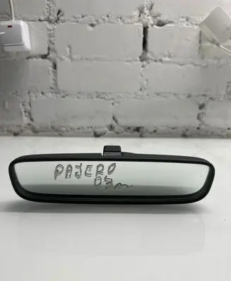 Mitsubishi Pajero Rear view mirror (interior) 012197