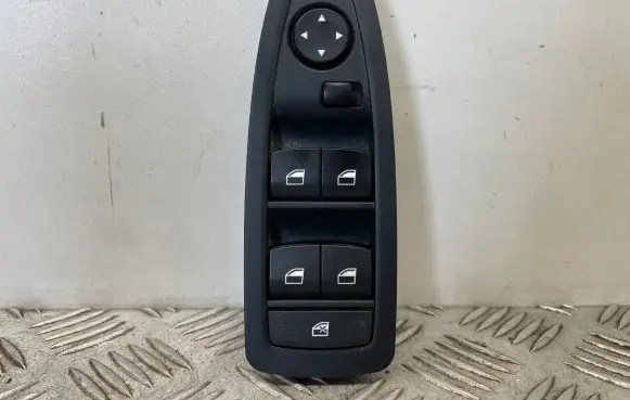 BMW 4 F36 Gran coupe Electric window control switch 9208108