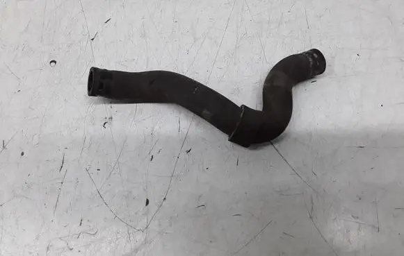 Volkswagen Golf IV Engine coolant pipe/hose
