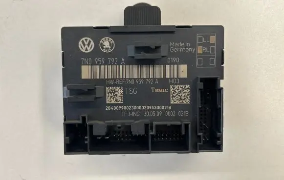 Skoda Superb B6 (3T) Door control unit/module 7N0959792A