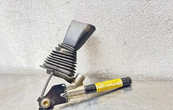 Opel Frontera B Front seatbelt 97188295 11R99620
