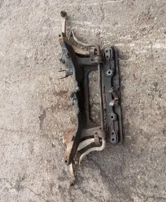 Peugeot Partner Front subframe