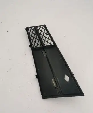BMW 5 F10 F11 Front bumper lower grill 7200700