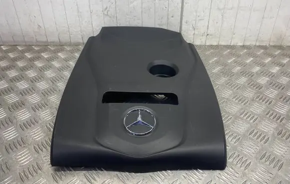 Mercedes-Benz C W205 Engine cover (trim) A2740160900
