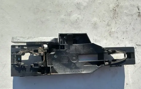Front door exterior handle/bracket