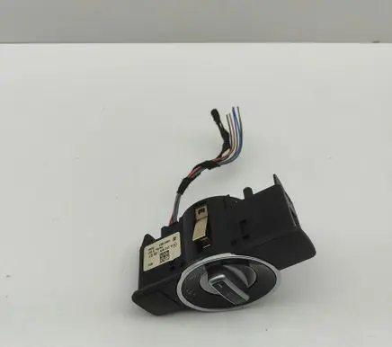Mercedes-Benz E C207 W207 Light switch A2129050551