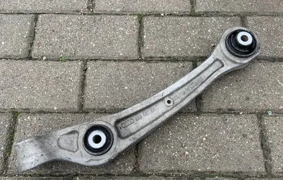 Audi A6 S6 C7 4G Front lower control arm/wishbone 8K0407156C