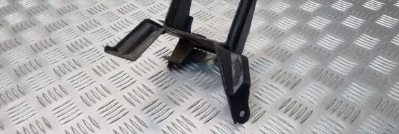 Toyota Avensis T250 ABS pump bracket 