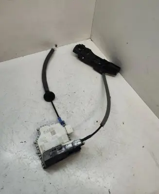 Audi A3 S3 8V Front door lock