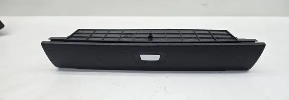 BMW 5 GT F07 Glove box 9199118 502366 060620141916