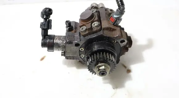 Renault Laguna III Fuel injection high pressure pump 0445010170