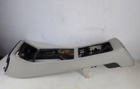 Audi A8 S8 D3 4E Center console 