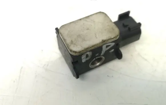 Volkswagen Golf I Airbag deployment crash/impact sensor 3M5T14B342AB 041205