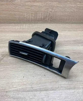 Audi A6 S6 C6 4F Dashboard side air vent grill/cover trim 4F1820901D