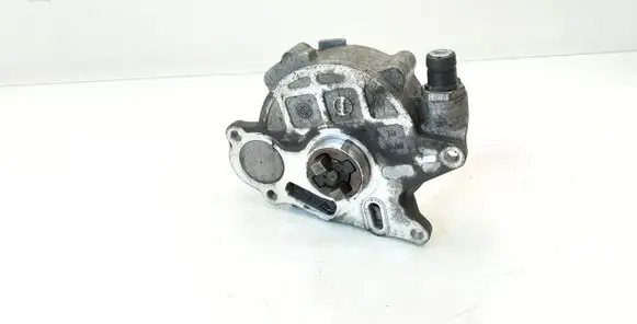 Volkswagen PASSAT B6 Vacuum pump 03L145100