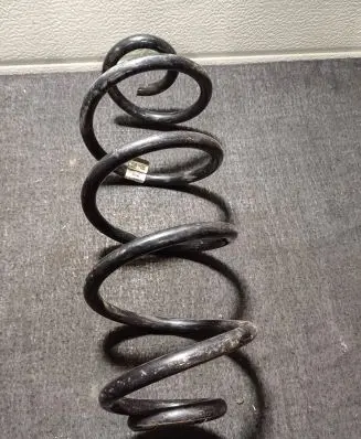 Porsche Macan (95B) Rear coil spring 95B511121F