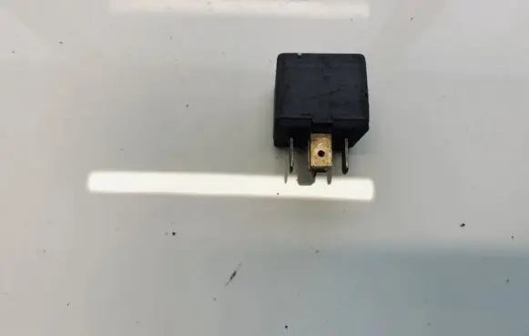Peugeot Boxer Other relay 7686773 b047