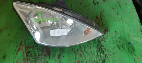 Ford Focus Headlight/headlamp