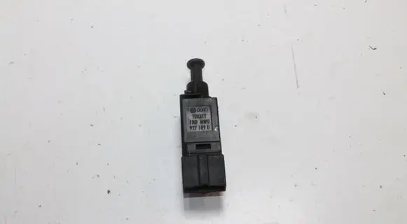Clutch pedal sensor
