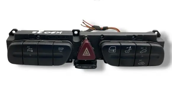 Mercedes-Benz CLK A209 C209 Hazard light switch 2038217379 3306180400 30617219001