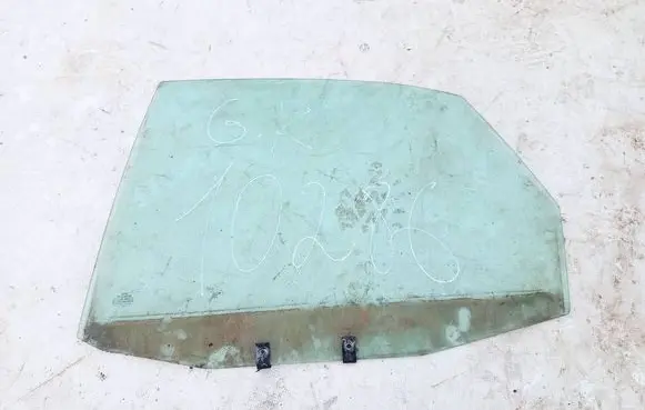 Audi A4 S4 B5 8D Rear door window glass as2