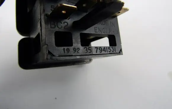 Volkswagen PASSAT B3 Light switch 357941531