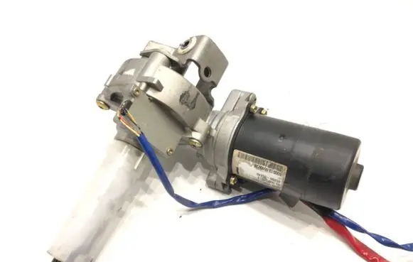 Toyota Avensis T250 Power steering pump 45200-05240