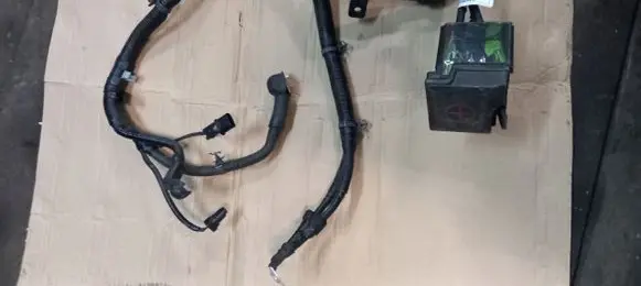 Hyundai i30 Positive cable (battery) 