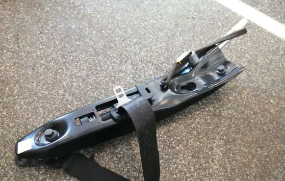 Volvo XC90 Front seatbelt