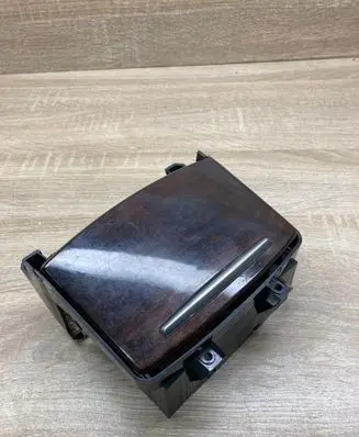 Audi A6 S6 C6 4F Car ashtray 339101
