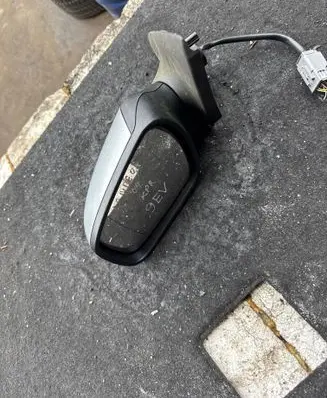 Ford Mondeo Mk III Front door electric wing mirror 024236 014236