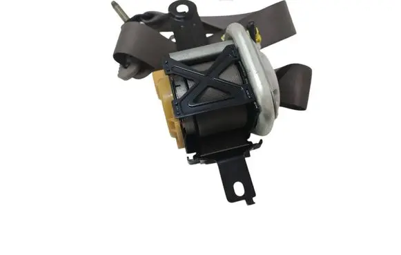 Honda Insight Front seatbelt TKAH3EJ532 CA389HR09 1043529