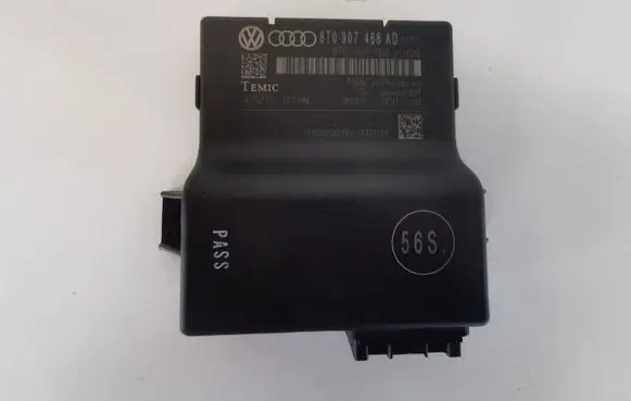 Audi A4 S4 B8 8K Gateway control module 8T0907468AD 8T0907468