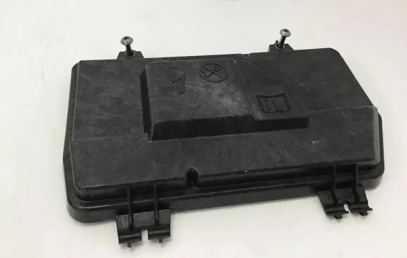 Mercedes-Benz GLC C254 Fuse box cover A2065400600
